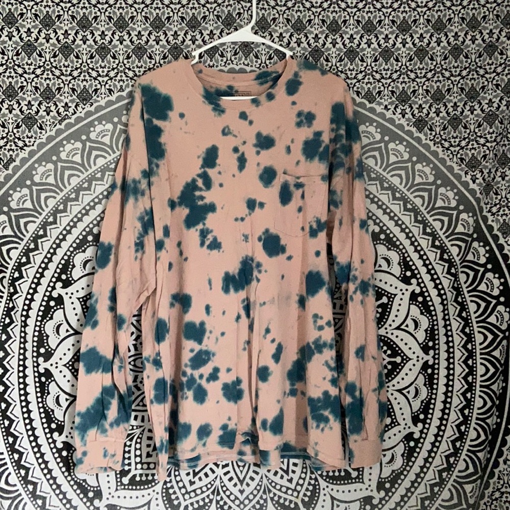 Beige Tie Dye Long Sleeve Pocket Tee